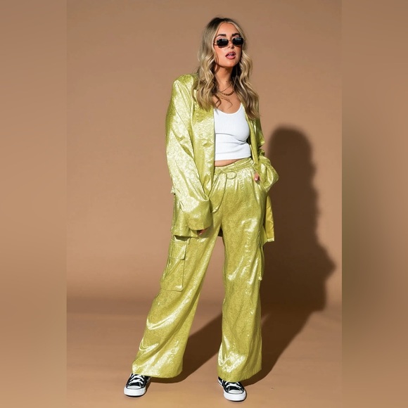 Dressed in LaLa Lucky Girl Jacquard Cargo Pants Small - Picture 5 of 6